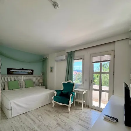 ホテル Mon Ilica Çeşme