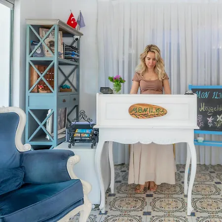 Otel Mon Ilıca Çeşme