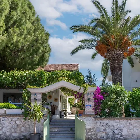 Mon Ilıca * Çeşme