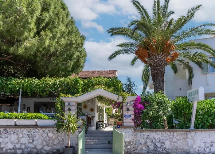 Mon Ilica * Çeşme